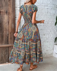 Elegantes Kleid mit Vintage-Print