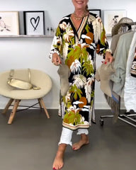 Kleid mit Kokosnuss-Print und V-Ausschnitt