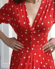 Romantisches Taillenkleid mit Polka-Dot-Print